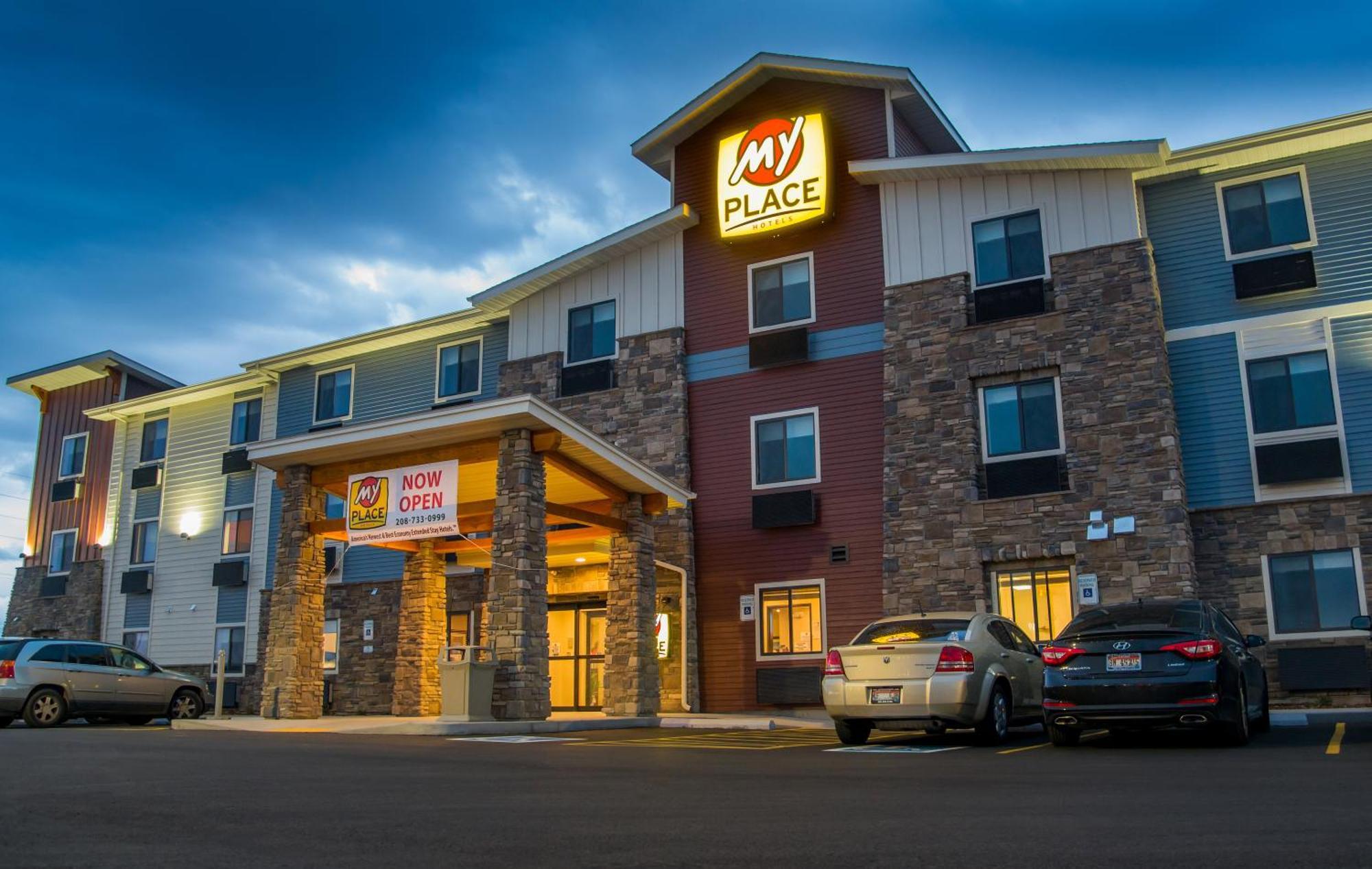 Hotel My Place Id 2*
